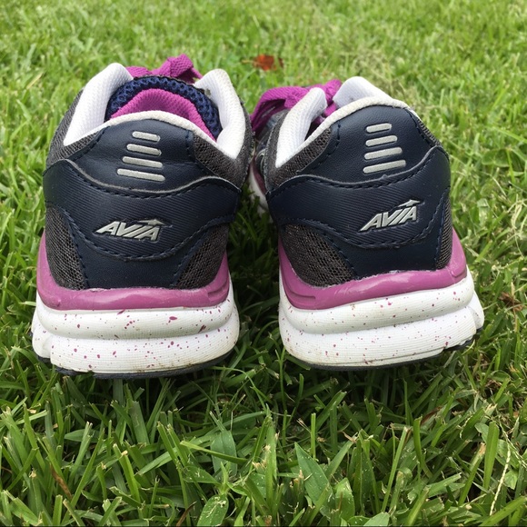 Avia Athletic Shoes - Picture 3 of 7